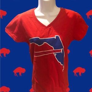 Buffalo Bills Mafia FLORIDA Resident Women’s M Medium Red V-Neck Logo Shirt NWT